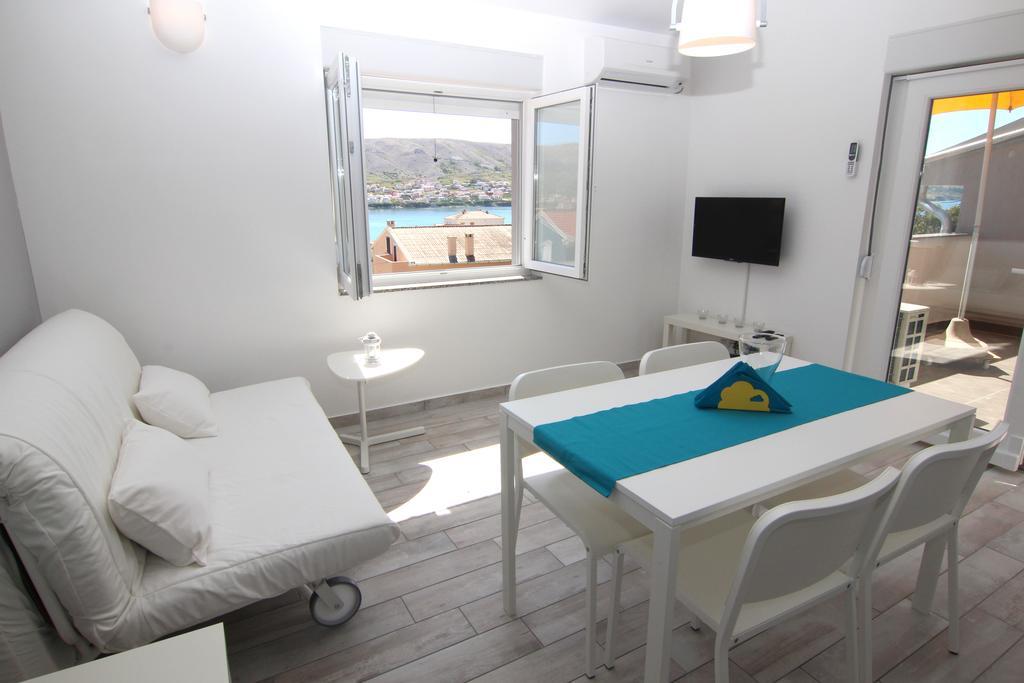 Apartment Villa Franci Pag Town Zewnętrze zdjęcie