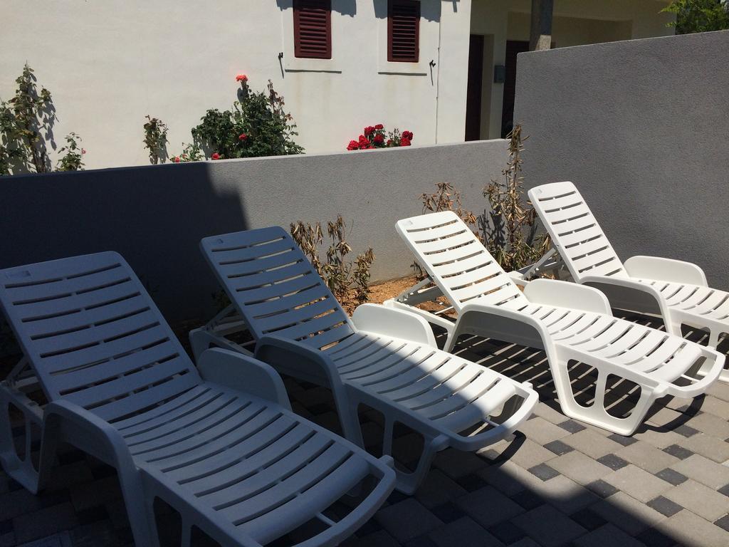 Apartment Villa Franci Pag Town Zewnętrze zdjęcie