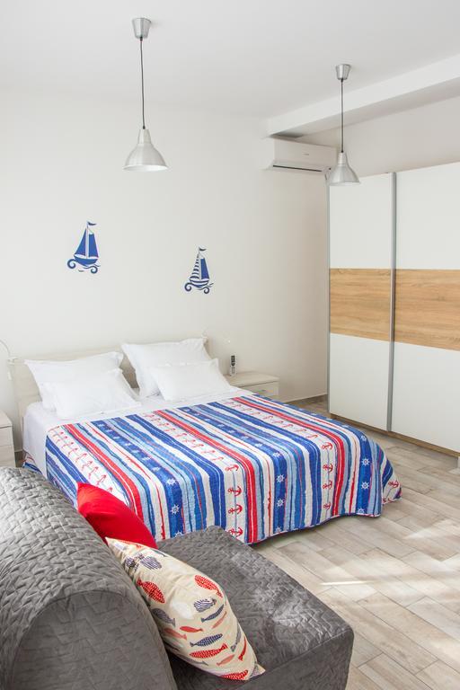 Apartment Villa Franci Pag Town Zewnętrze zdjęcie